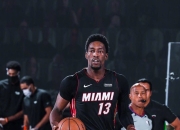 im电竞APP-热火腾飞！巴姆接连两场砍下两双秀表现神勇