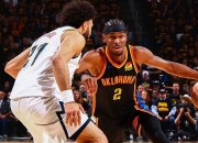 im电竞APP下载-比赛过程中球员面对逆境，最终成功逆转战局