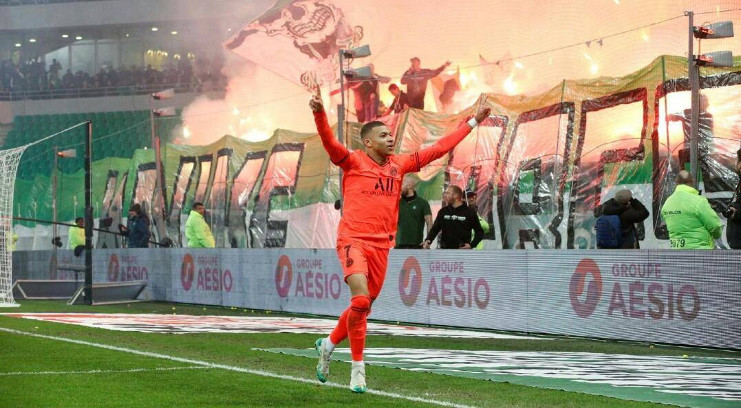 关于巴黎圣日耳曼球员海外度假，是否影响球队战绩待观察的信息