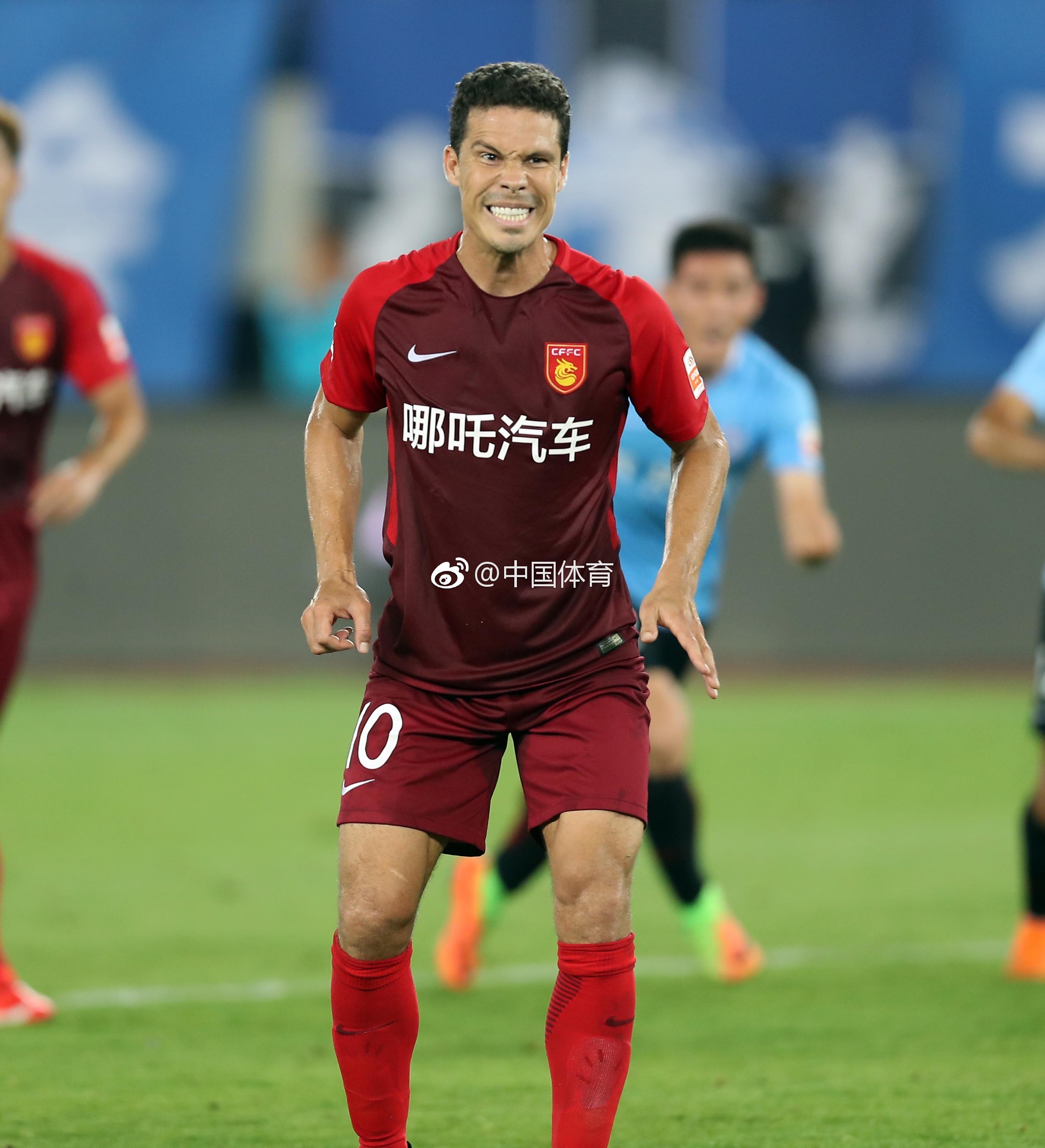 大连一方主场告捷精彩表现赢得阵容的简单介绍 大连一方主场告捷精彩表现赢得阵容的简单介绍