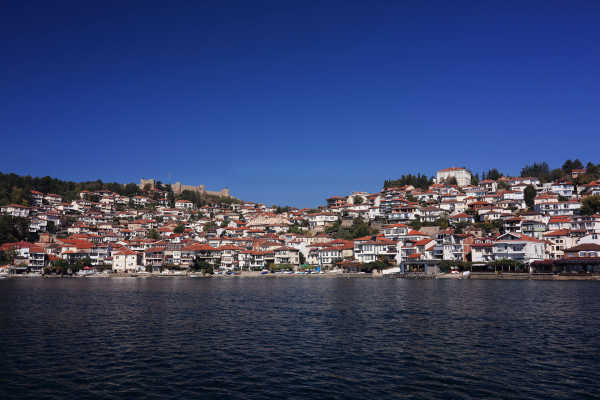 波黑对战黑山，全力以赴迎接胜利的简单介绍