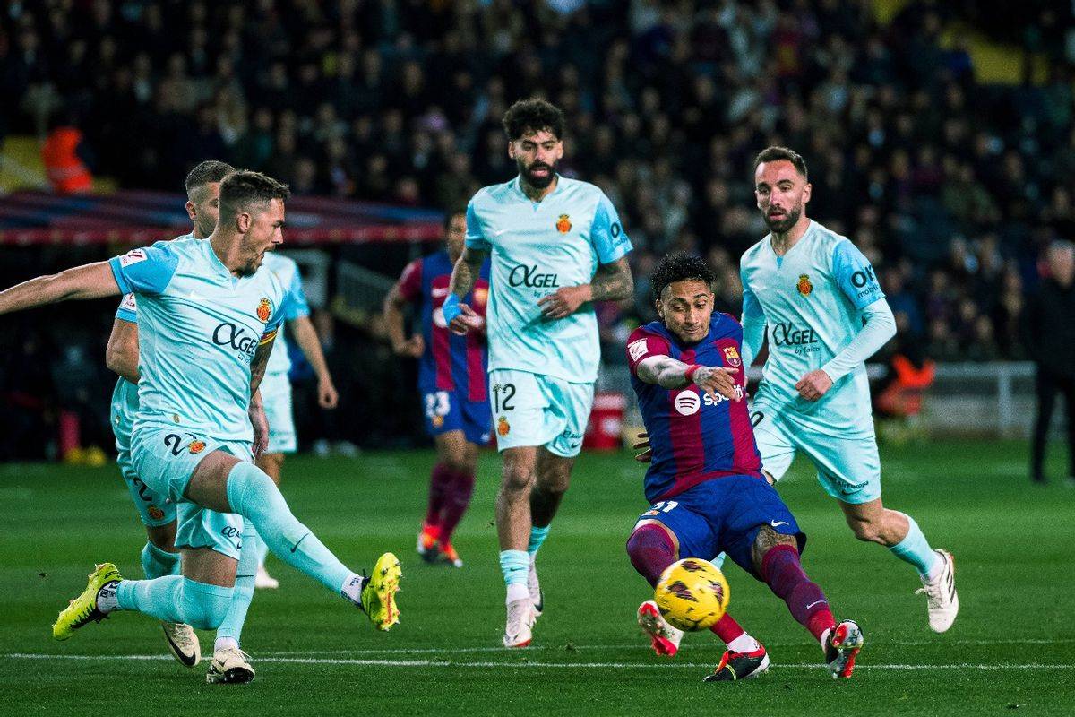 球队客场稳胜,晋级欧冠半决赛 球队客场稳胜,晋级欧冠半决赛