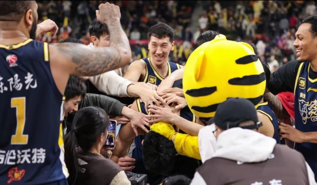 势不可挡!横扫对手,连胜四场 势不可挡!横扫对手,连胜四场