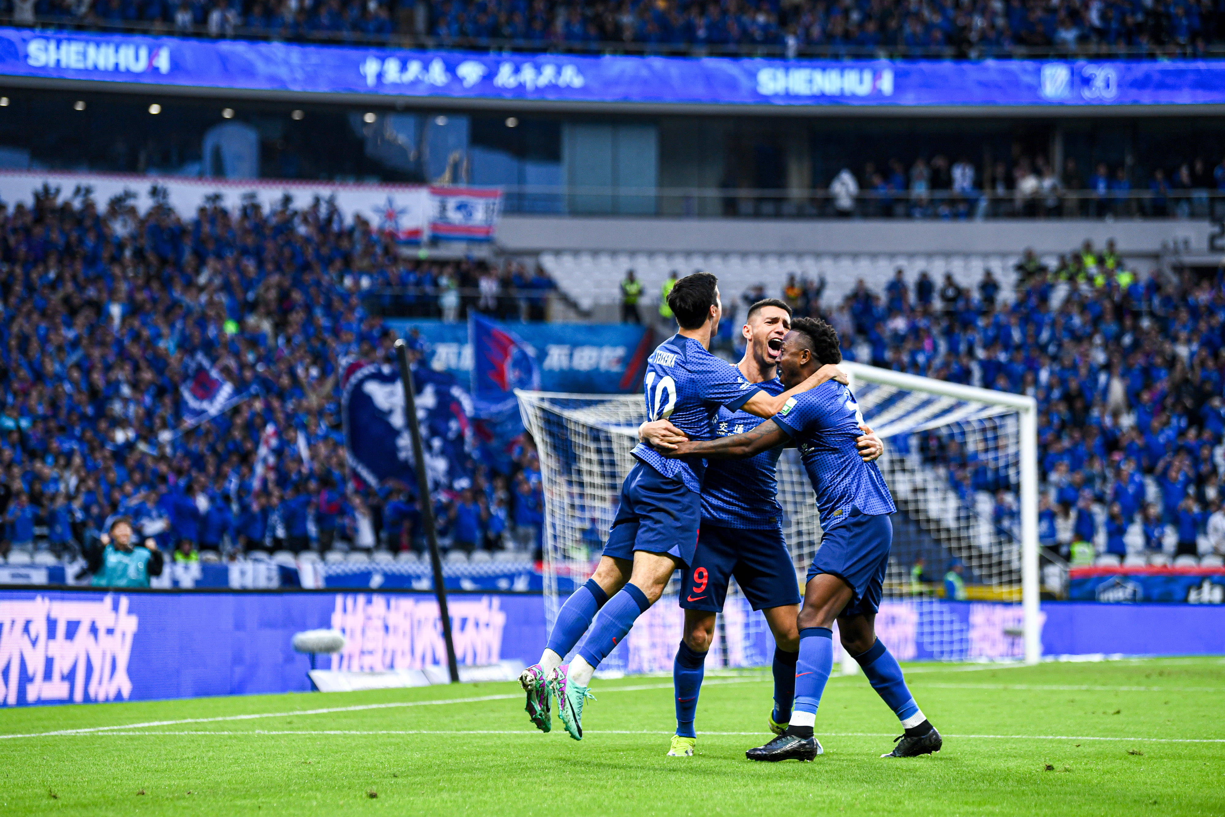 足球赛事的精彩战绩即将揭晓 足球赛事的精彩战绩即将揭晓