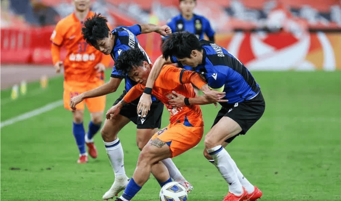 包含足球赛场上黄牌不断,纪律问题备受关注的词条 包含足球赛场上黄牌不断,纪律问题备受关注的词条