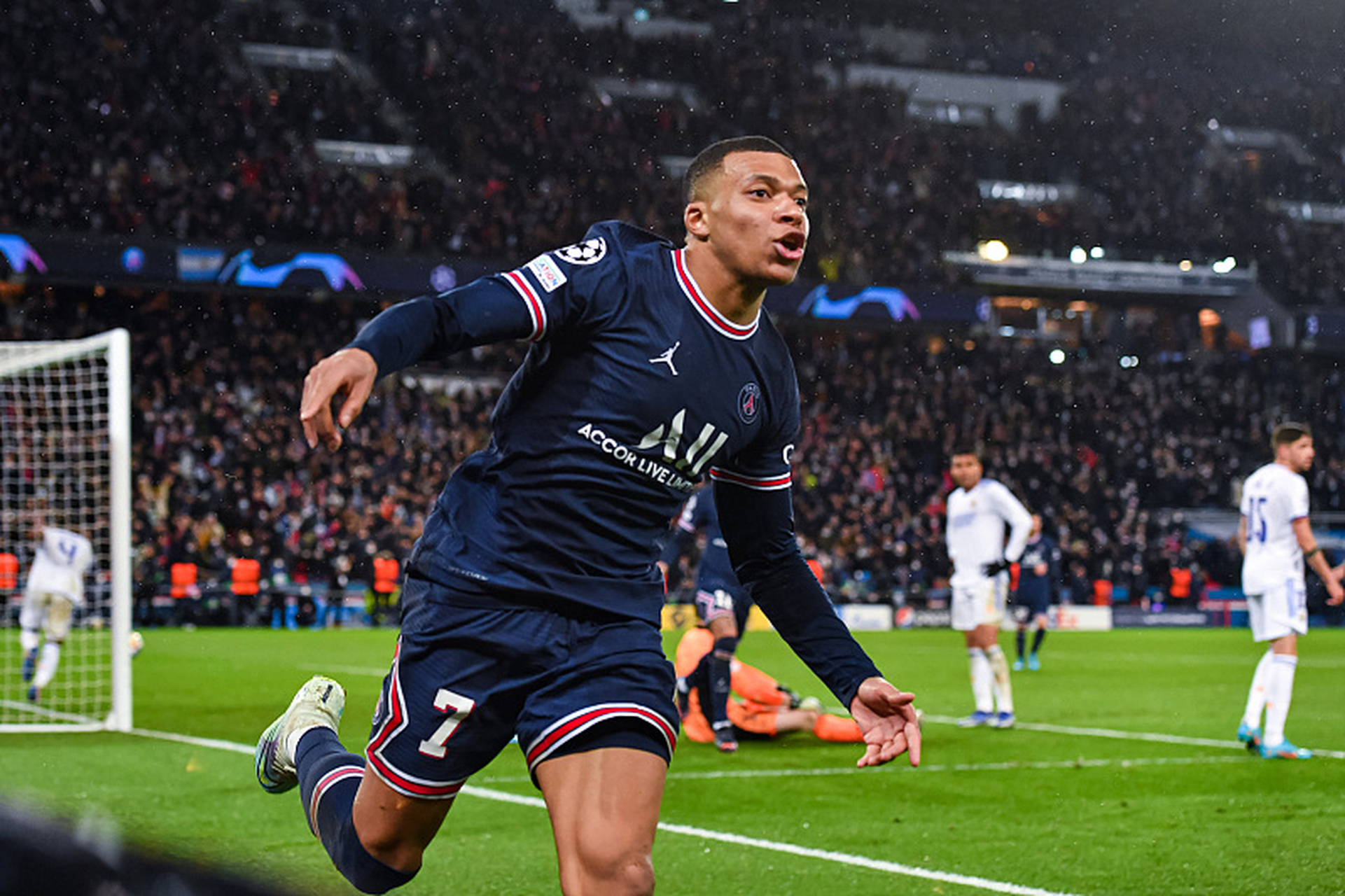 南特击败尼斯,法甲保级之路看好的简单介绍 南特击败尼斯,法甲保级之路看好的简单介绍