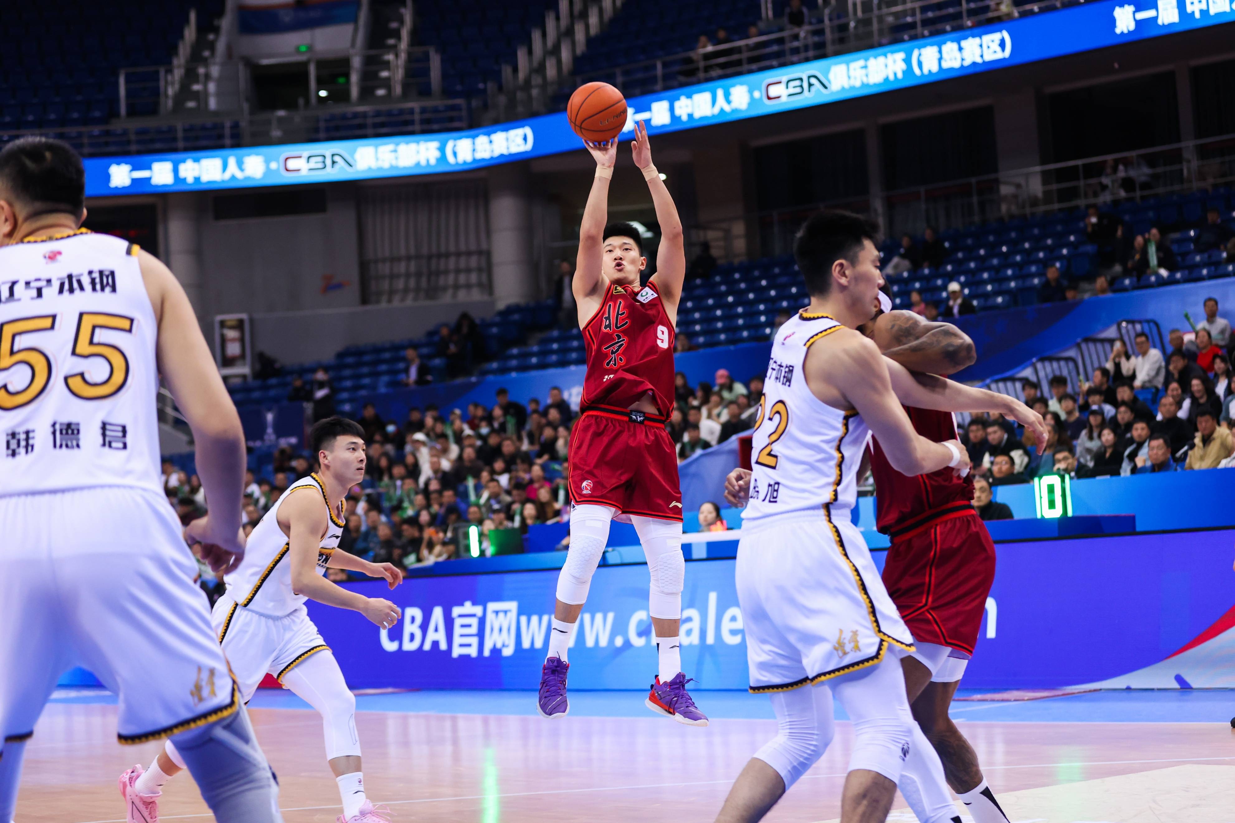 北控战胜浙江队,全队奋勇拼搏,领先对手 北控战胜浙江队,全队奋勇拼搏,领先对手