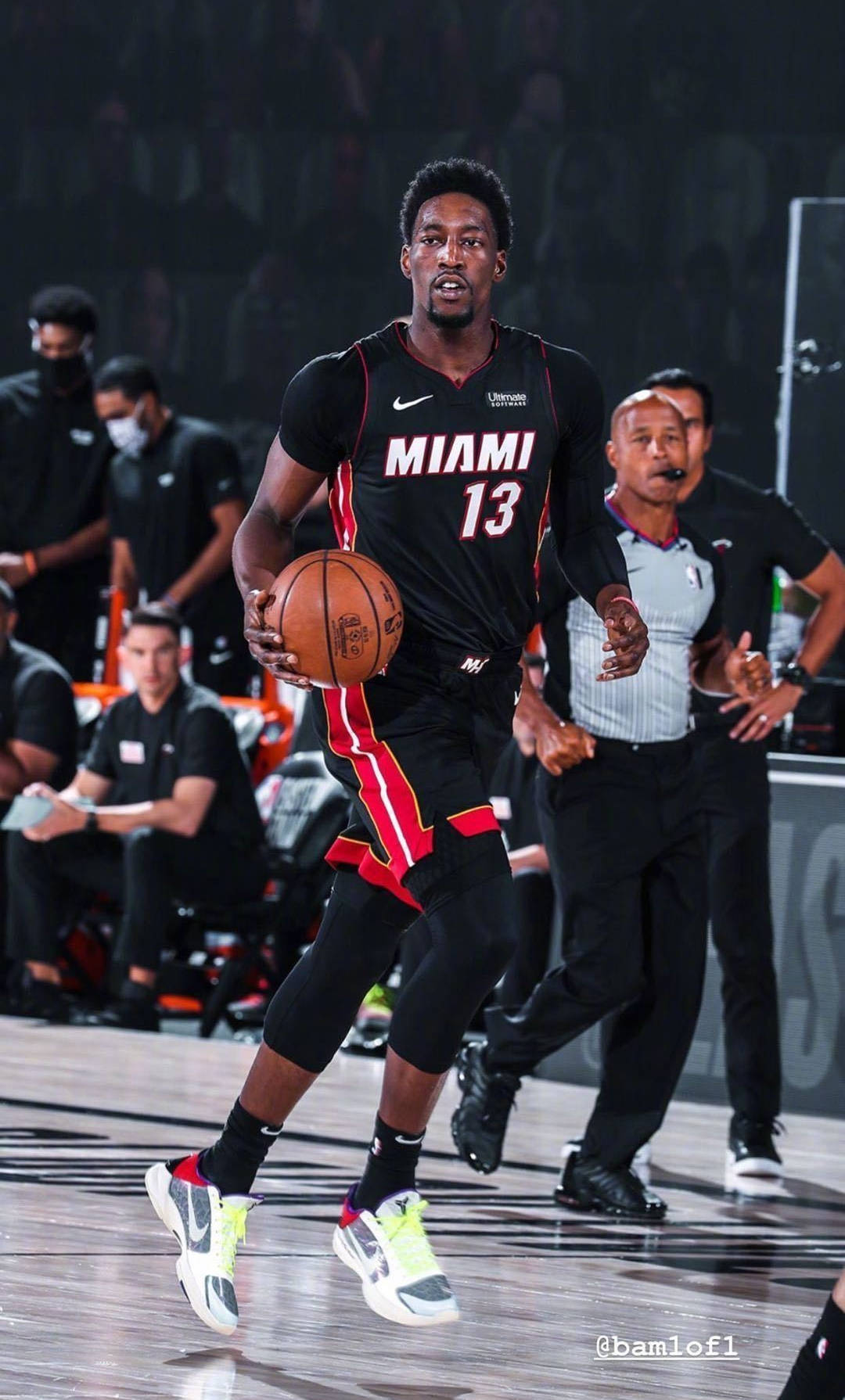 热火腾飞!巴姆接连两场砍下两双秀表现神勇 热火腾飞!巴姆接连两场砍下两双秀表现神勇