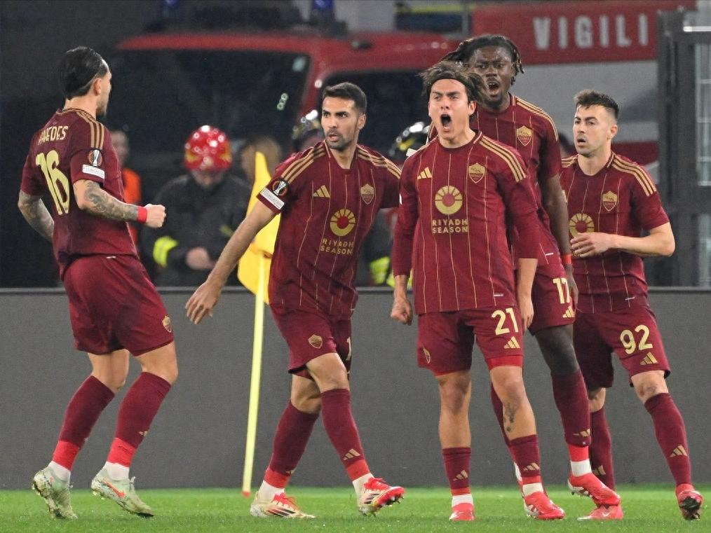 欧预赛赛事激烈角逐,各队势均力敌 欧预赛赛事激烈角逐,各队势均力敌