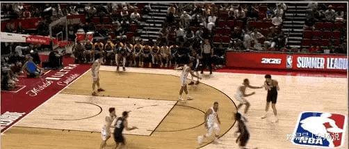 包含开拓者队内外线齐飙狂胜对手的词条 包含开拓者队内外线齐飙狂胜对手的词条