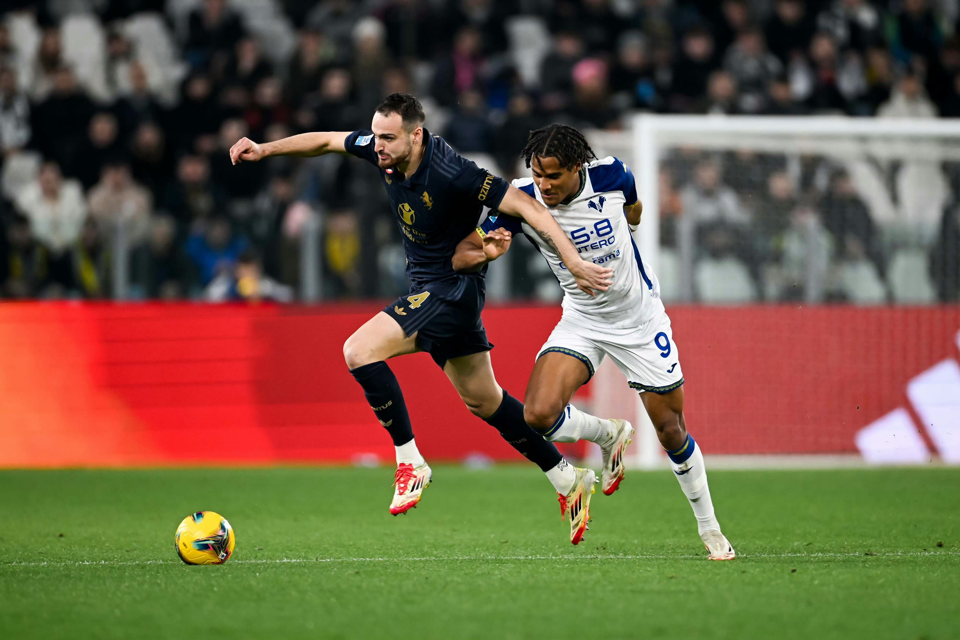 尤文图斯战胜切沃,继续保持不败纪录 尤文图斯战胜切沃,继续保持不败纪录