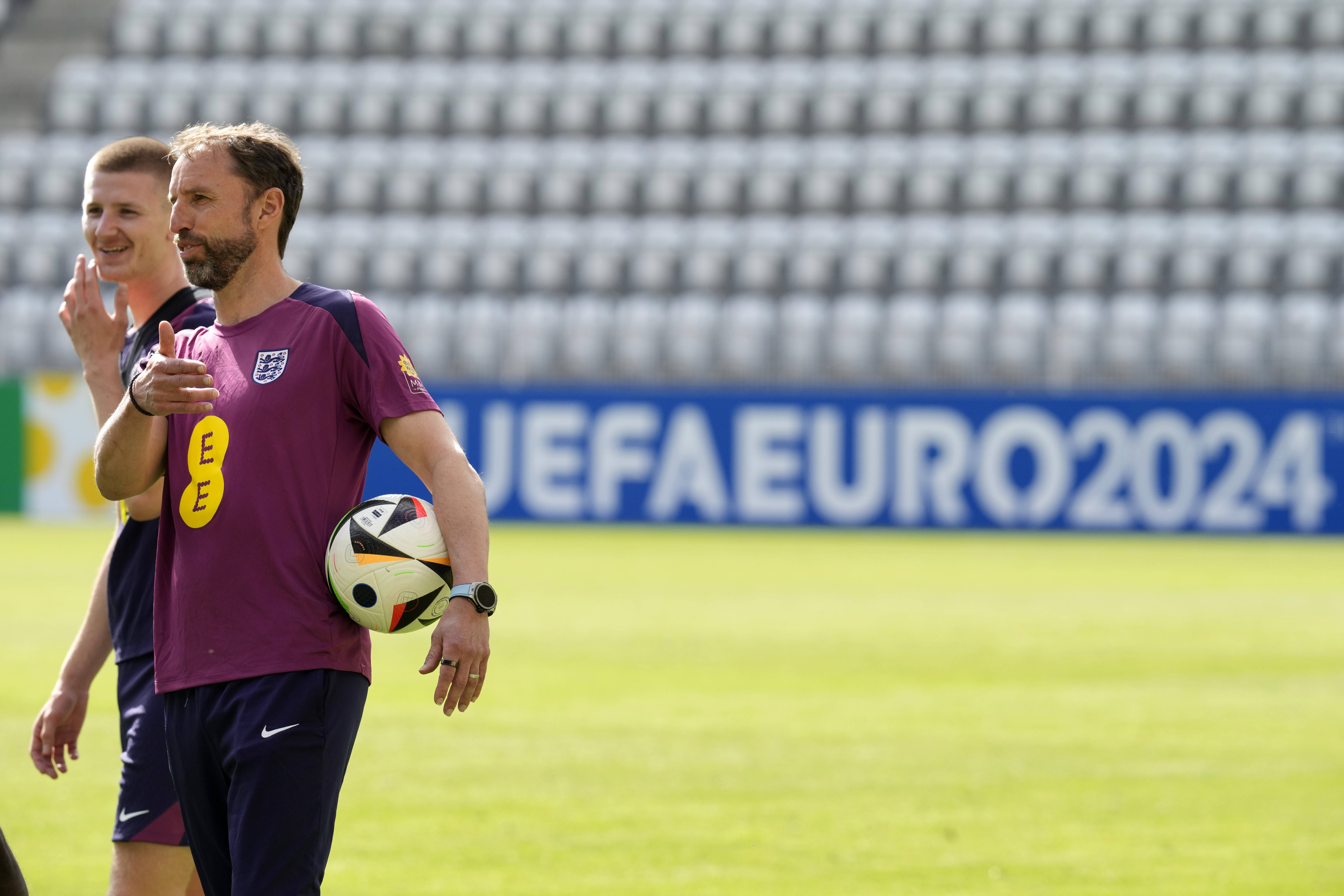 欧洲杯预选赛精彩纷呈,英格兰队晋级 欧洲杯预选赛精彩纷呈,英格兰队晋级