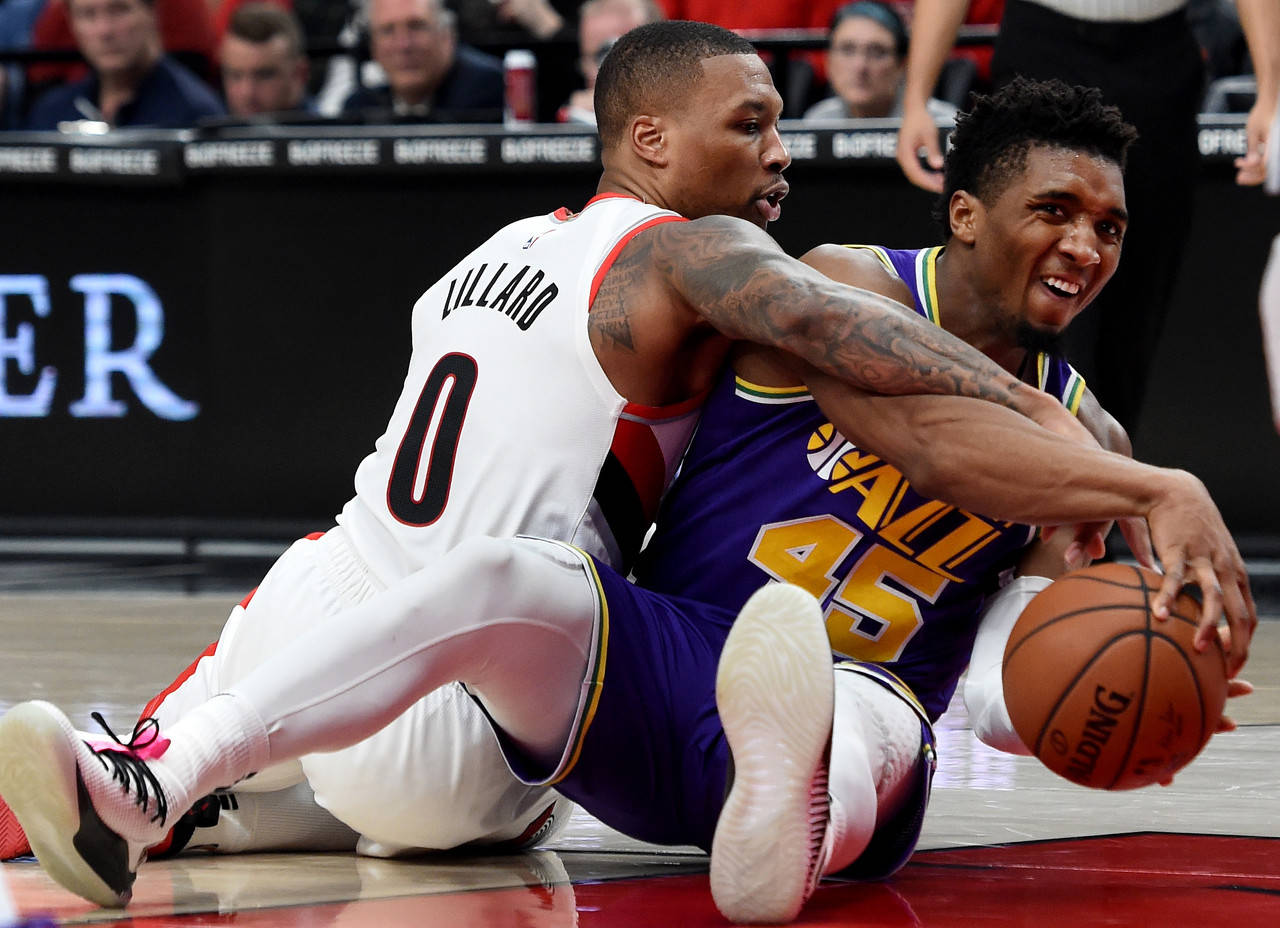 开拓者队外线得分稳定,助力球队连胜 开拓者队外线得分稳定,助力球队连胜