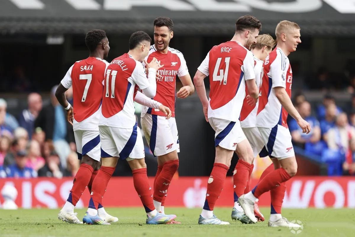 阿森纳客场大胜沃特福德,积分榜上升 阿森纳客场大胜沃特福德,积分榜上升