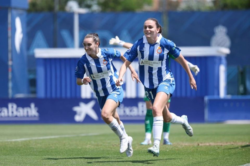 西班牙女足力克挪威，晋级半决赛