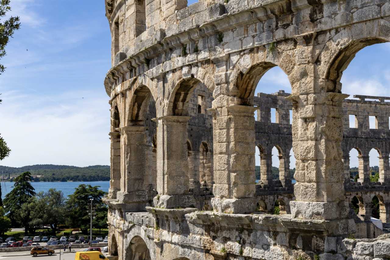 克罗地亚力争逆袭,与斯洛文尼亚对抗 克罗地亚力争逆袭,与斯洛文尼亚对抗