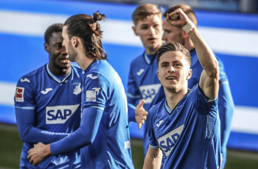 弗赖堡客场一球小胜,赢得关键三分的简单介绍 弗赖堡客场一球小胜,赢得关键三分的简单介绍