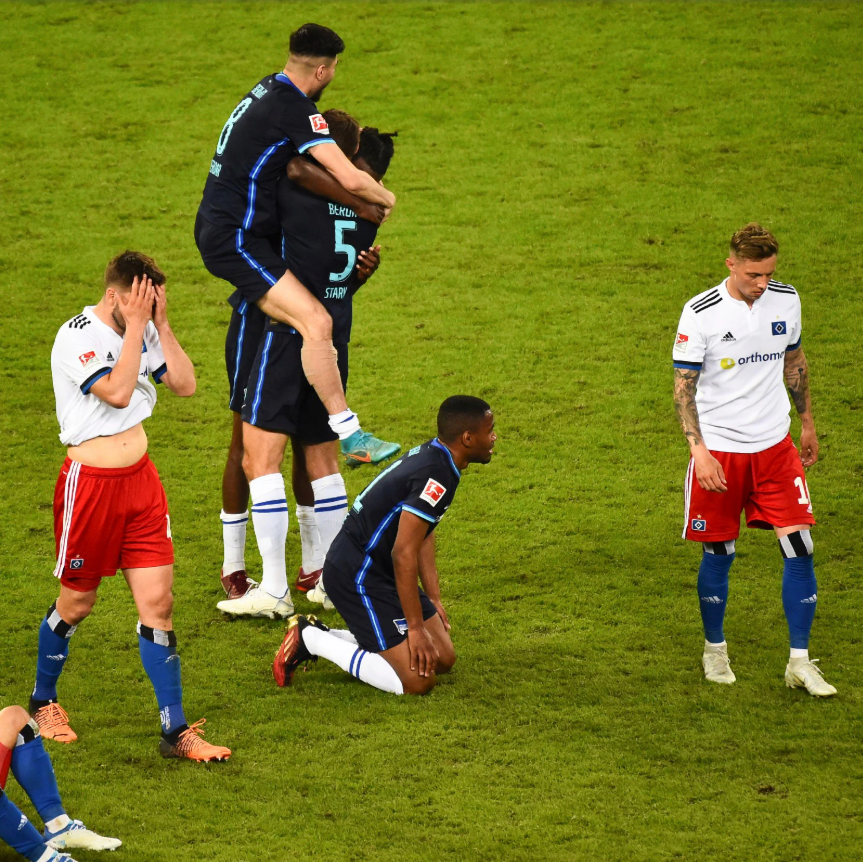 柏林赫塔主场惨败,球迷怀疑教练战术的简单介绍 柏林赫塔主场惨败,球迷怀疑教练战术的简单介绍