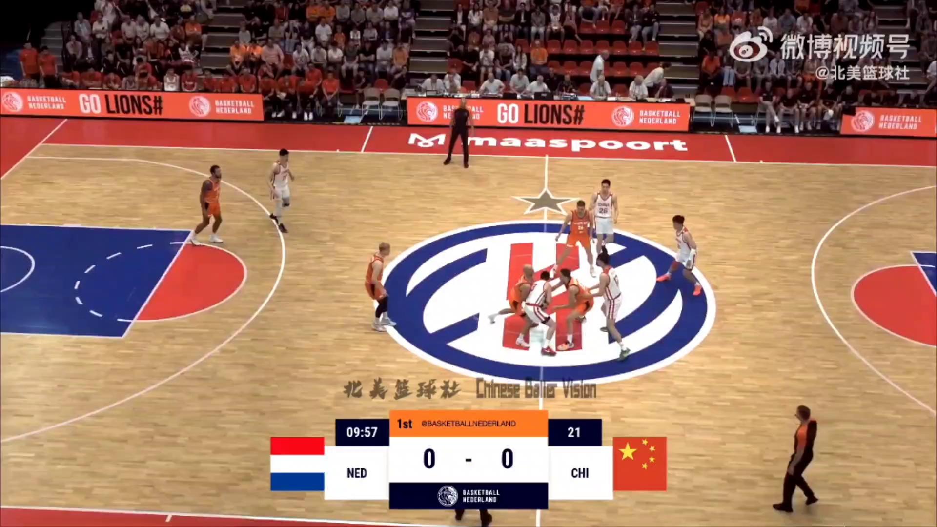 荷兰国家队在客场击败拉脱维亚，稳固实力