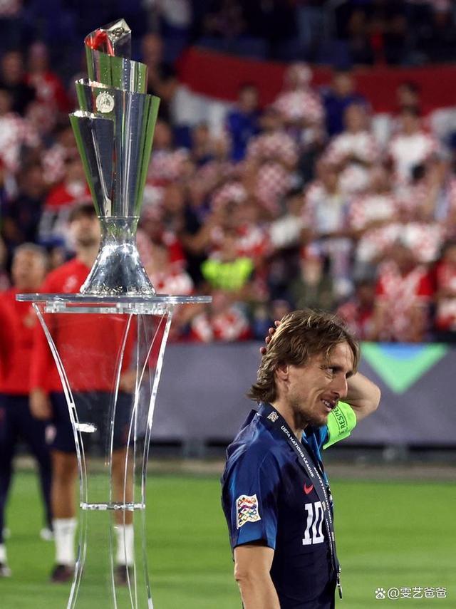 关于意甲劲旅签下克罗地亚中场,加强中场组织的信息 关于意甲劲旅签下克罗地亚中场,加强中场组织的信息