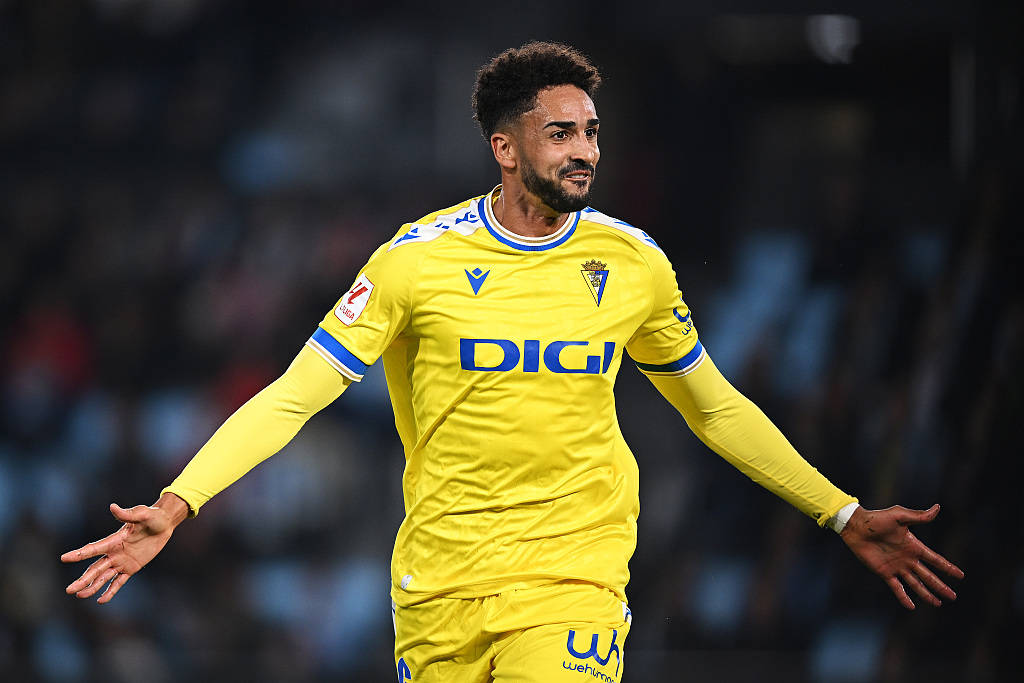 格拉纳达主场迎战,势必稳扎稳打 格拉纳达主场迎战,势必稳扎稳打