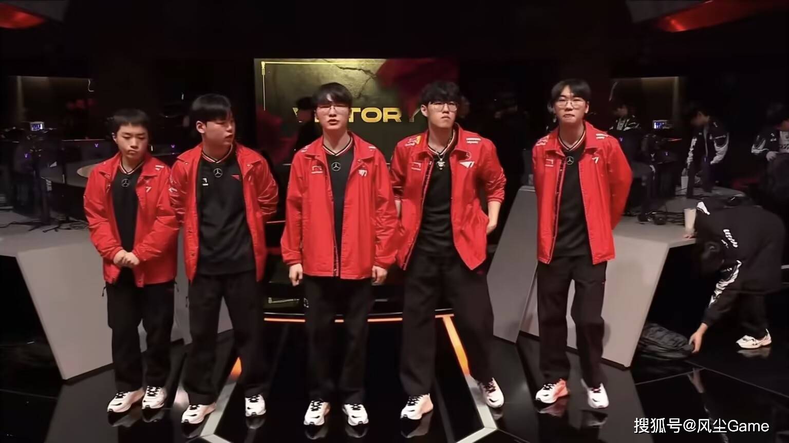 CLG绝杀IG,Faker线上压制力十足宿敌对决半决赛,成为赛场最大亮点 CLG绝杀IG,Faker线上压制力十足宿敌对决半决赛,成为赛场最大亮点