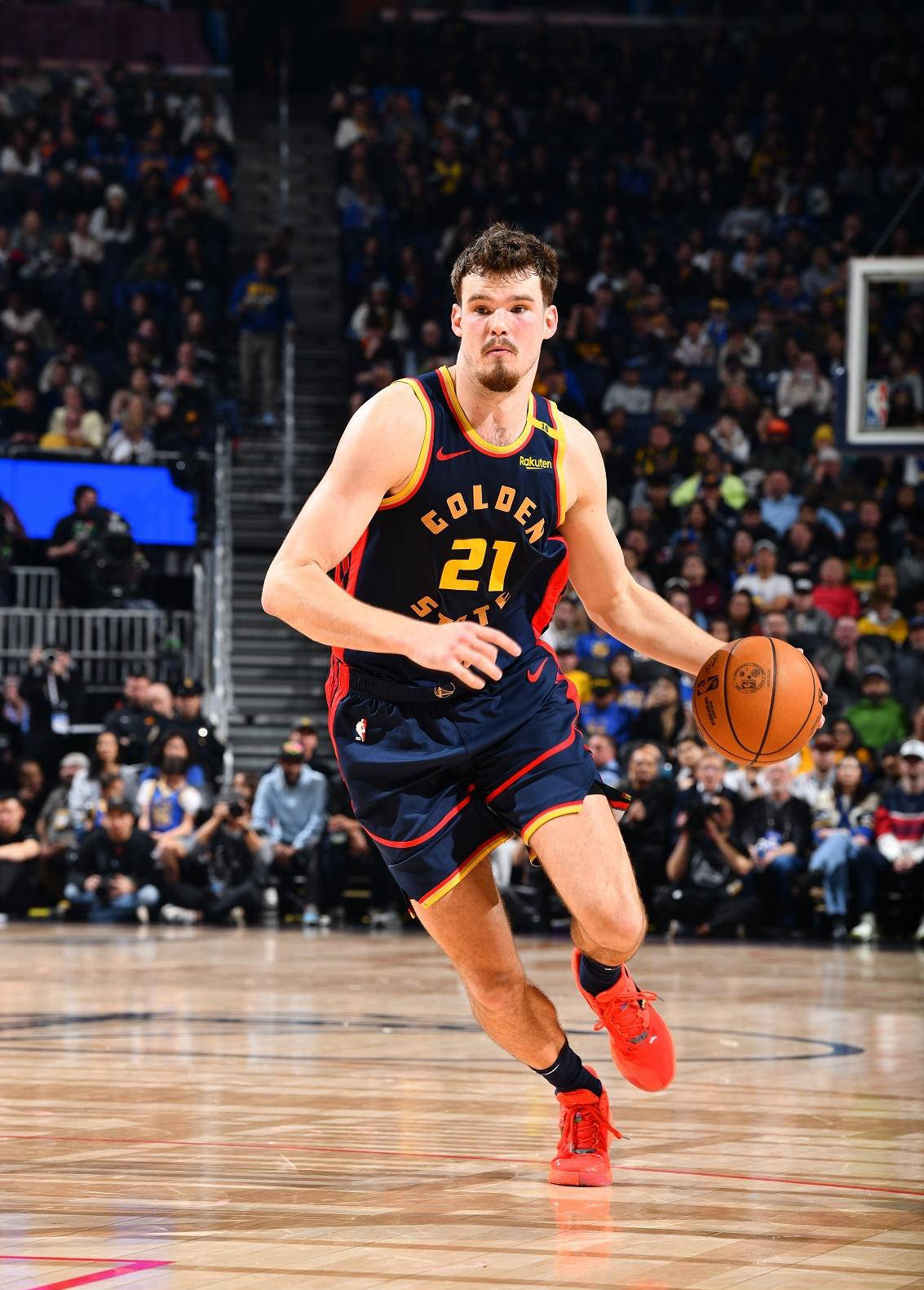 勇士队新秀表现出色 勇士队新秀表现出色