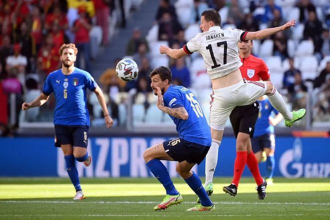 包含摩洛哥碾压塞维利亚,奥亚尔萨瓦尔关键制胜的词条 包含摩洛哥碾压塞维利亚,奥亚尔萨瓦尔关键制胜的词条